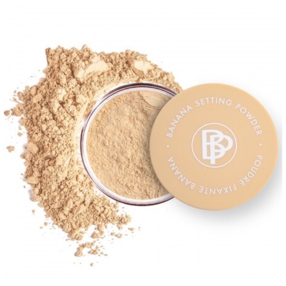Bellapierre Other - bellapierre cosmetics banana setting powder